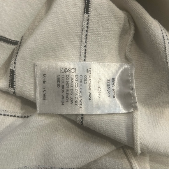 Prabal Gurung Peplum White with Black Stitching Asymmetrical Top. - Picture 7 of 7